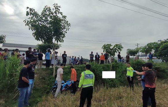 Seorang Pria Berambut Gondrong Ditemukan Meninggal Dunia Di Jalan Lingkar Rembang