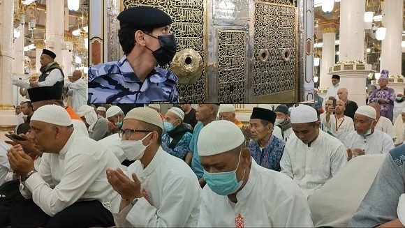 Catatan Petugas Haji (22) : Menumpahkan Semua Di Raudhah, Tempat Mustajabnya Do’a