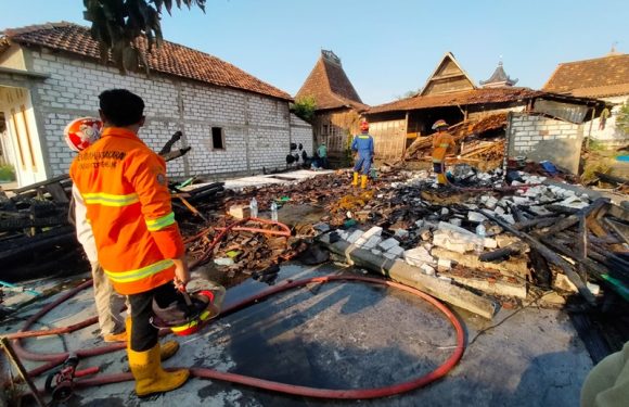 Kebakaran Rumah Di Desa Jadi, Kerugian Hingga Ratusan Juta