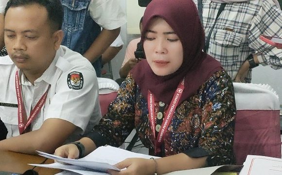 Tanda Terima LHKPN : Harno – Hanies Sudah, Vivit – Umam Belum. Bisa Mengganjal Pencalonan ??