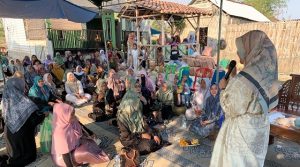 Calon Bupati Rembang, Vivit Dinarini Atnasari bertemu dengan masyarakat di sejumlah kecamatan.