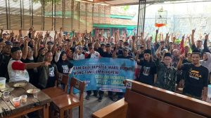 Relawan Gaprak mendukung Vivit – Umam. Deklarasi berlangsung di kediaman pribadi Bupati sekaligus Pembina PPP, Abdul Hafidz.