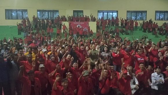 Disambut Antusias, Nelayan Teriakkan “Pilpres Pilih Prabowo, Pilgub Pilih Andika”