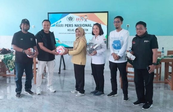 Menebar Semangat Literasi Hijau Di Ujung Timur, HPN Kab. Rembang Di SMP N 3 Satu Atap Sarang