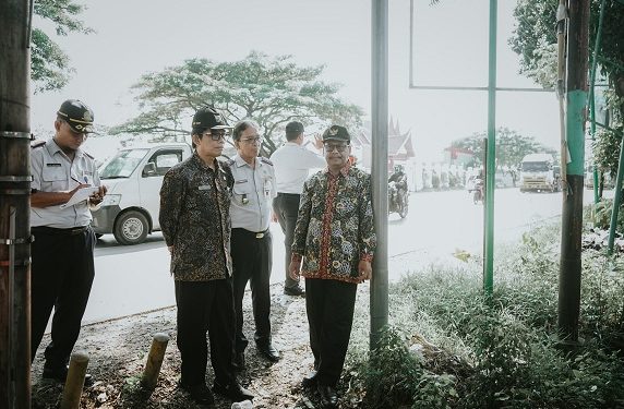 Pos Ojek Digeser, Gagasan Bupati Rembang Harno Menata Pertigaan Clangapan. Kapan ???