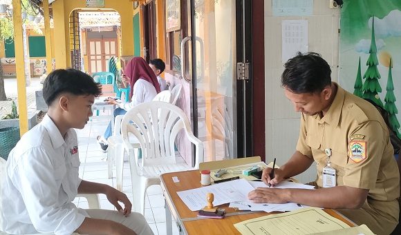 Pendaftar KKO Membludak, SMA N 3 Rembang Siapkan Cara Khusus