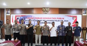 Foto bareng pejabat utama Polres Rembang dan pihak eksternal dalam Forum Konsultasi Publik, Rabu (18 Juni 2025).