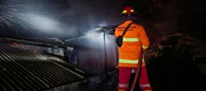 Penggilingan padi di Desa Binangun Kecamatan Lasem Kabupaten Rembang terbakar, Rabu malam (27/08).