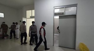 Suasana kamar jenazah RSUD dr. R. Soetrasno Rembang, Senin (11/08).