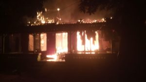 Kebakaran rumah di Dusun Pendok Desa Manggar Kecamatan Sluke, Selasa malam (14/10).
