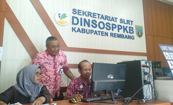Rata-Rata Didatangi 10 Orang Per Hari, Sering Pakai Nada Tinggi (Curhatan Petugas Loket Pelayanan Dinsos Rembang)