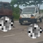 Dua korban pengendara sepeda motor, saat terjadi kecelakaan di jalur Pantura pertigaan Dresi Kulon Kecamatan Kaliori, Kamis (13/11).