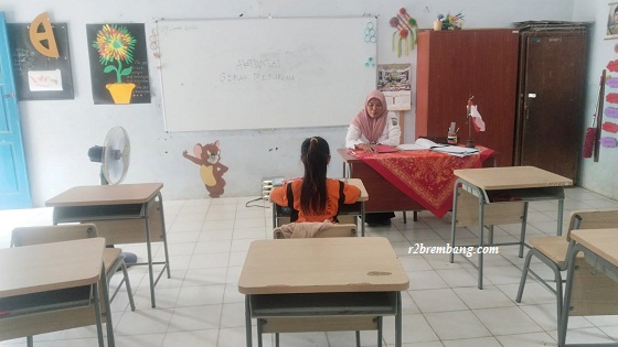 Dampak Cuaca Buruk Di Rembang, Banyak Siswa Tidak Masuk Sekolah