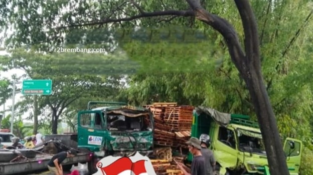 Bagaimana Kondisi Dua Sopir Truk Dan Dua Pemotor, Usai Kecelakaan Di Pantura Punjulharjo