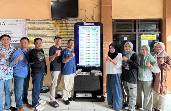 Pasar Rembang Dipasang Digital Signage Sijagad, Ini Dia Manfaatnya Bagi Pengunjung