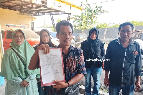 Oknum ASN Dituding Menipu Belasan Jemaah Umrah, Nyaris Tak Bisa Pulang Ke Indonesia