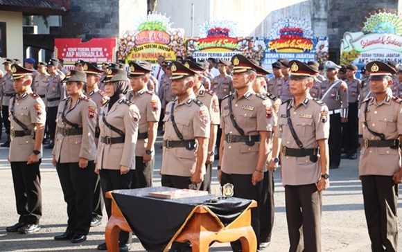 Pejabat Utama Polres Rembang Dimutasi, Dari Kapolsek Hingga Wakapolres !! Pindah Kemana ??