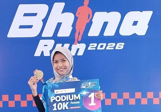 Ternyata Juara 1 Lomba Lari Bhina Run 10 KM, Seorang Anak Belum Genap Berusia 11 Tahun (Nafeeza Joza Hyndrawan)