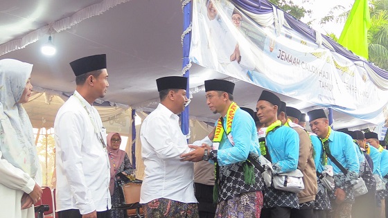 4 Pesan Bupati Rembang, Saat Melepas Keberangkatan Jemaah Calon Haji
