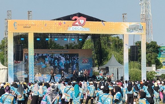 Wujudkan Smart Hospital, Berbasis AI (Ulang Tahun KSH Ke-20, Gelar Zumba Di Alun-Alun Rembang)