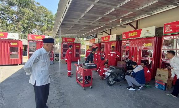 Bengkel-Bengkel Kecil Dibantu Peralatan, Hari Ini Ada 7 Orang Penerima (Z-Auto Baznas Rembang)