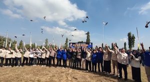 Pembukaan Apel dan Akademi Karang Taruna Kabupaten Rembang ditandai dengan pelepasan burung. Bupati, Harno dan Wakil Bupati, Moch. Hanies Cholil Barro’ hadir dalam kegiatan ini, Sabtu (04 Juli 2026).