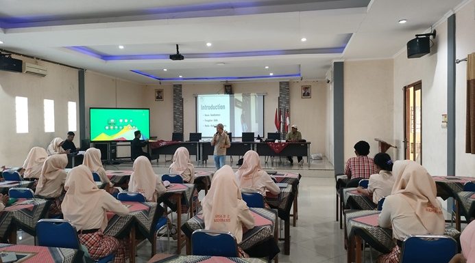 Saat Siswa Gen-Z Ditanya Penggunaan Media Dan Medsos, Mana Yang Terbanyak ?? (Kelas Jurnalistik SMA N 2 Rembang)