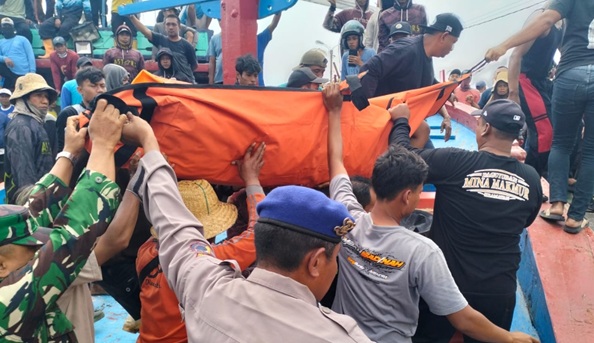 Jaring Ditarik, Tali Selambar Putus (Nelayan Warga Desa Sekarsari Kec. Sumber Meninggal Dunia)