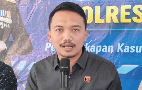 Polres Rembang Menahan Ibu Bayi, Kasat Reskrim Beberkan Jeratan Pasalnya (Temuan Jenazah Bayi Di Bawah Almari)