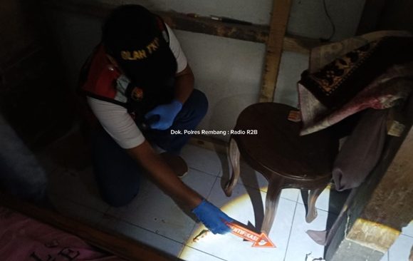 Temuan Jenazah Bayi Di Bawah Almari, Aparat Polres Rembang Gerak Cepat