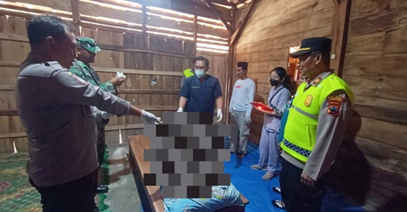 Pagi Masih Main HP, Siang Ditemukan Gantung Diri (TKP Desa Candimulyo Kec. Sedan)
