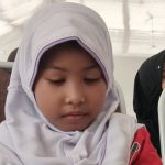 Kalisa, siswi kelas 1 SD Sekolah Rakyat Kabupaten Rembang, yang baru saja kehilangan ayahnya.