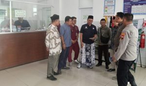 Komisi IV DPRD Rembang berada di Puskesmas Lasem, Kamis siang (03/09).