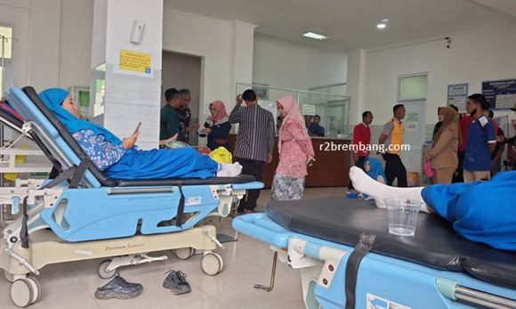 Breaking News : Ternyata Ini Menunya, Ratusan Pelajar SMA N 1 Lasem Diduga Keracunan MBG