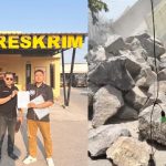 Dua kuasa hukum pelapor, menunjukkan bukti tanda penerimaan laporan di Polres Rembang, Kamis sore. (kolase) tumpukan batu yang ditumpahkan dari atas truk di Desa Babak Tulung Kecamatan Sarang, Rabu kemarin.