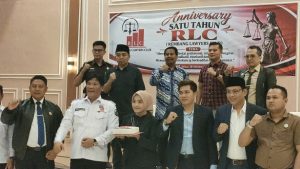 Suasana ulang tahun ke-1 Rembang Lawyers Club (RLC), Selasa sore (20 Oktober 2026).