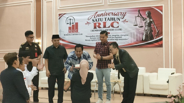 Sering Lakukan Pendampingan Hukum Gratis, Untuk Warga Tidak Mampu (Ultah Ke-1 Rembang Lawyers Club)